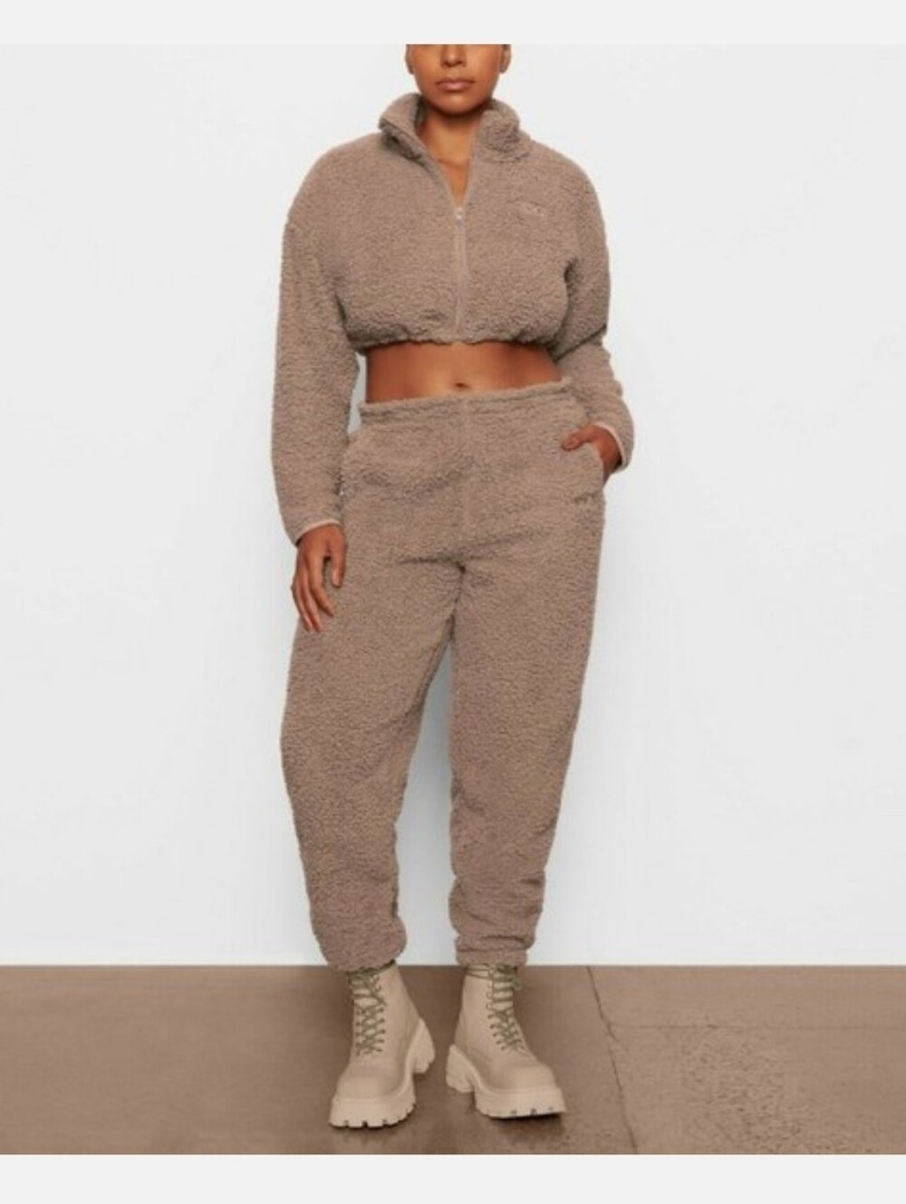 Skims Teddy High Pile Fleece Joggers Women Size XS New